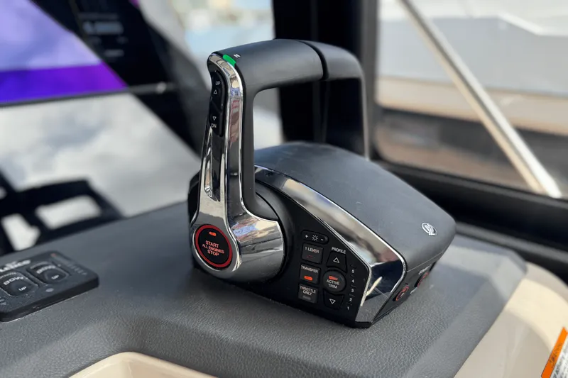 Slide: The Image of Boston Whaler 365 Conquest 2025 - 30