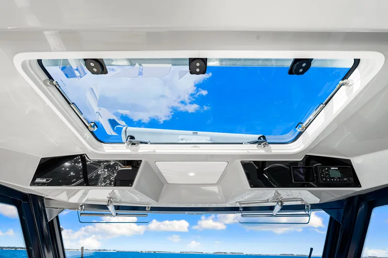 Slide: The Image of Boston Whaler 365 Conquest 2025 - 55