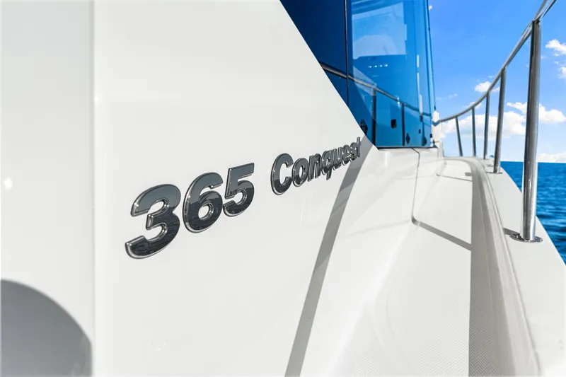 Slide: The Image of Boston Whaler 365 Conquest 2025 - 56