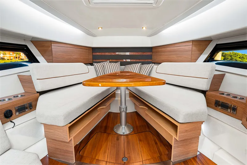 Slide: The Image of Boston Whaler 365 Conquest 2025 - 65