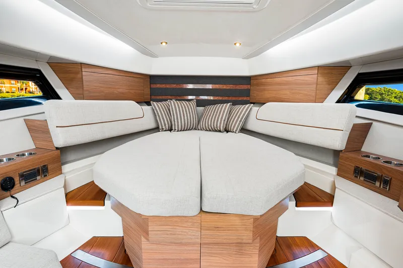 Slide: The Image of Boston Whaler 365 Conquest 2025 - 66