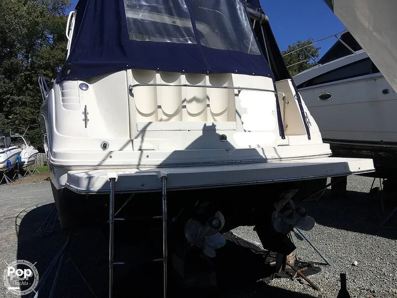 Slide: The Image of Rinker 310 Fiesta Vee 2000 - 8170117