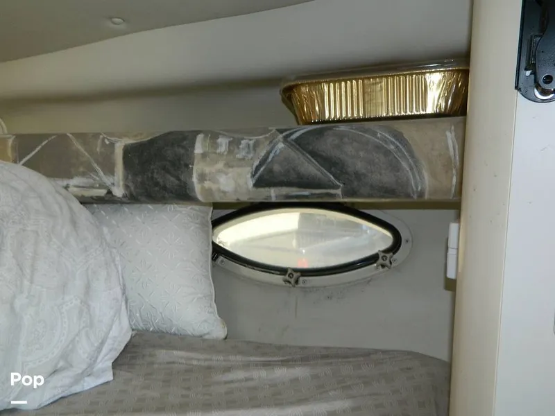 Slide: The Image of Forward Berth - 8147209