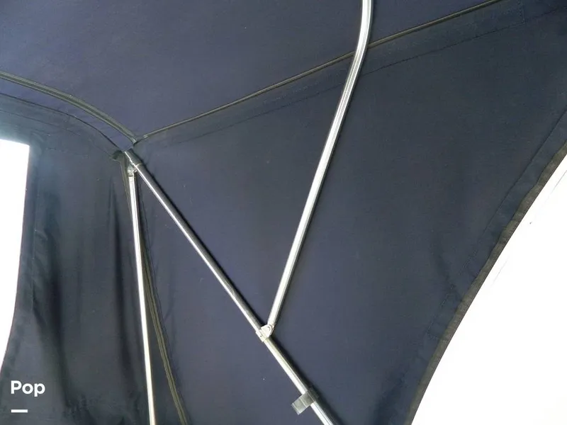 Slide: The Image of Rinker 310 Fiesta Vee 2000 - 8147885