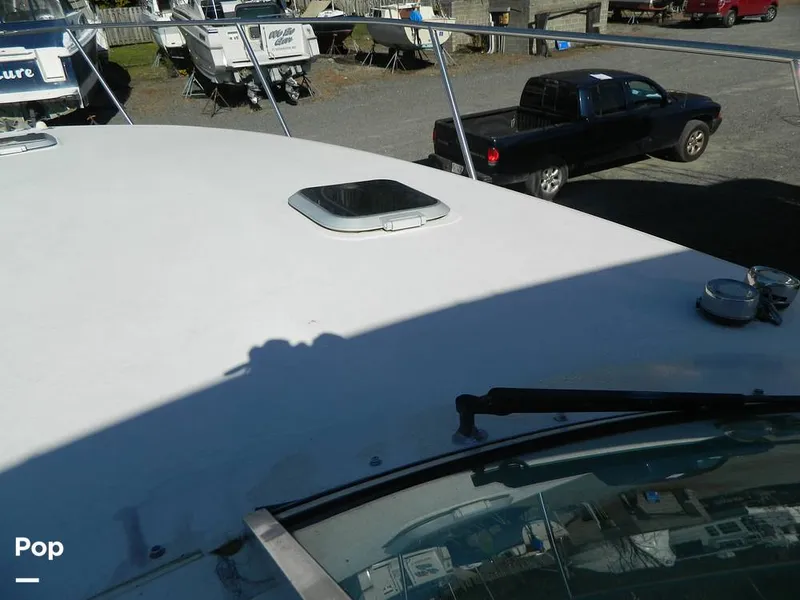 Slide: The Image of Rinker 310 Fiesta Vee 2000 - 8147892