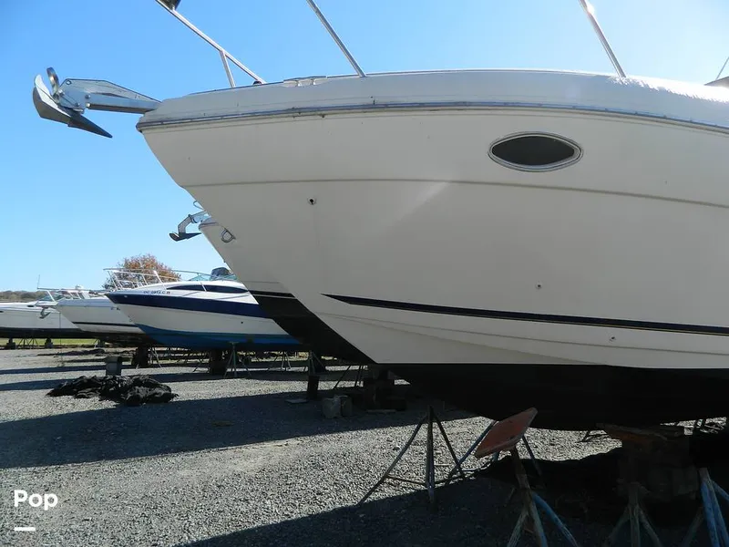 Slide: The Image of Rinker 310 Fiesta Vee 2000 - 8132536