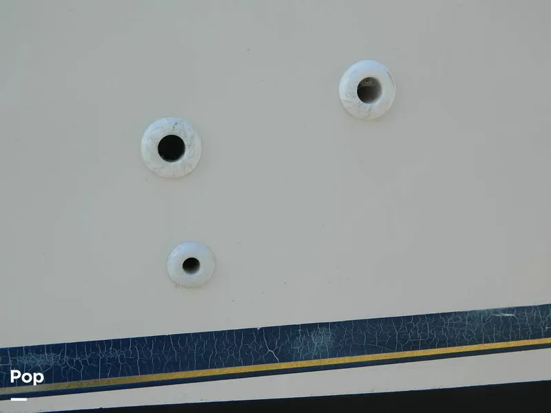 Slide: The Image of Rinker 310 Fiesta Vee 2000 - 8137402