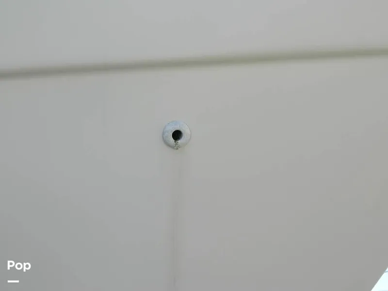 Slide: The Image of Rinker 310 Fiesta Vee 2000 - 8137408