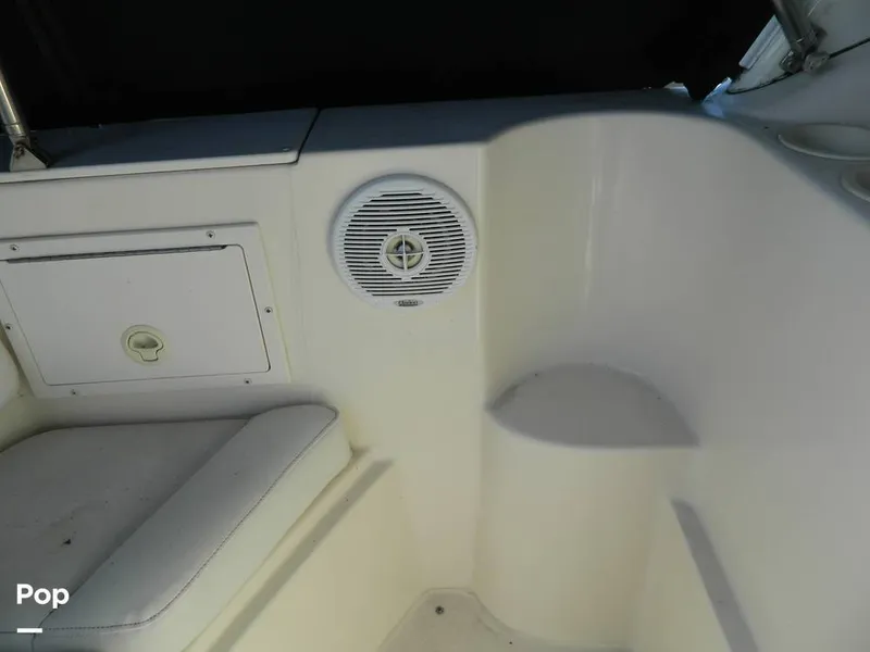 Slide: The Image of Rinker 310 Fiesta Vee 2000 - 8138429