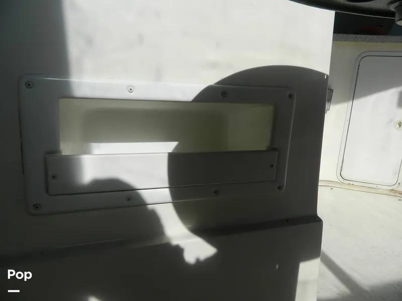 Slide: The Image of Rinker 310 Fiesta Vee 2000 - 8138438