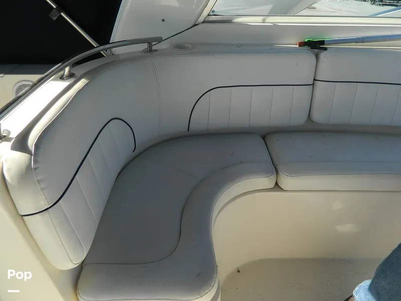 Slide: The Image of Rinker 310 Fiesta Vee 2000 - 8138493