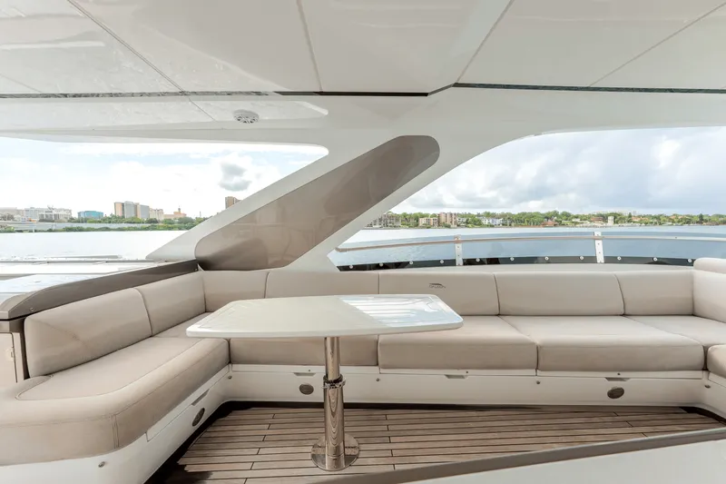 Slide: The Image of Galeon 800 FLY 2023 - 70