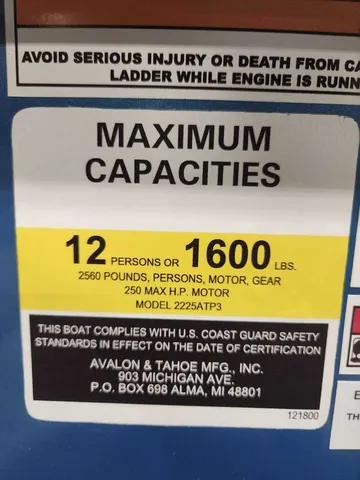 Slide: The Image of Avalon 2385 25 Venture 85 QL 2026 - 18