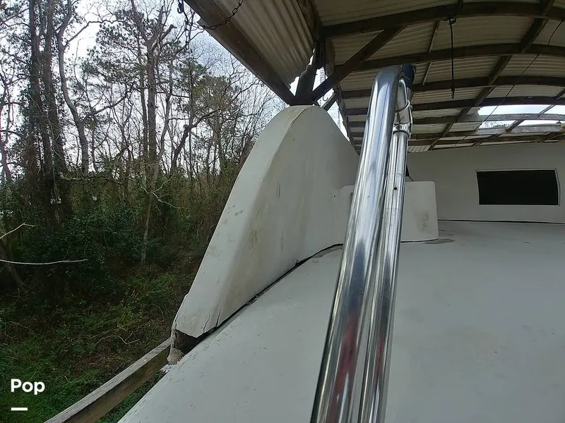 Slide: The Image of Flybridge Was Widened - 8428444