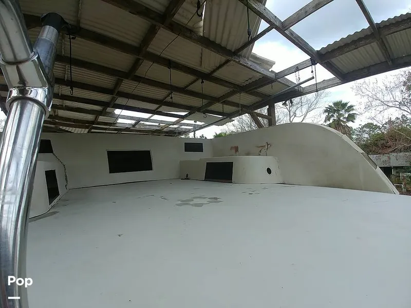 Slide: The Image of Flybridge Was Widened - 8428445