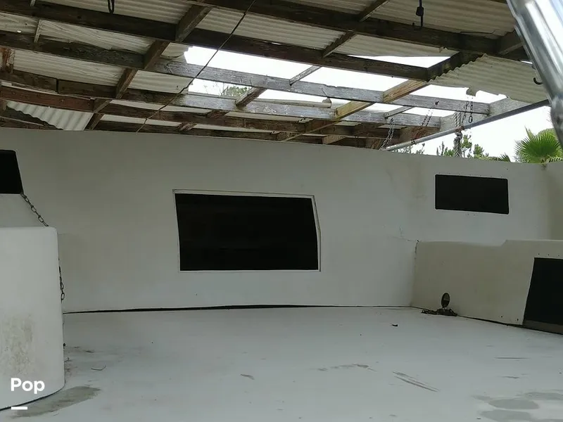 Slide: The Image of Flybridge Was Widened - 8428447