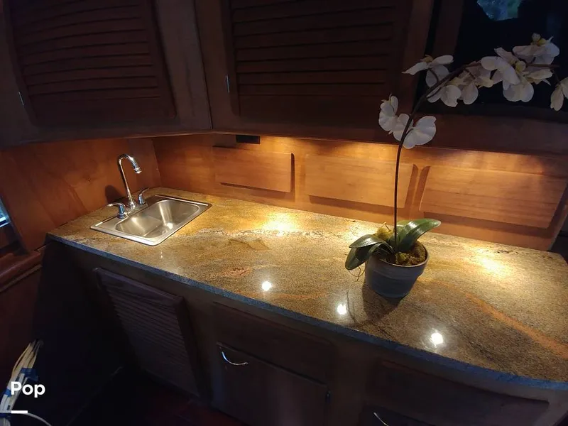 Slide: The Image of Solid Surface Counters - 8413797