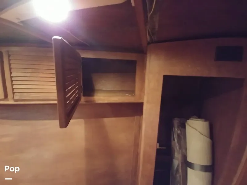 Slide: The Image of Forward Berth Storage - 8413832