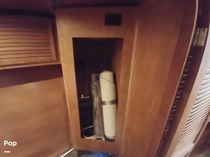 Slide: The Image of Headliner For Forward Berth - 8413833