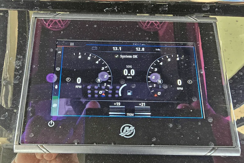 Slide: The Image of Scout 305LXF 2024 - 24