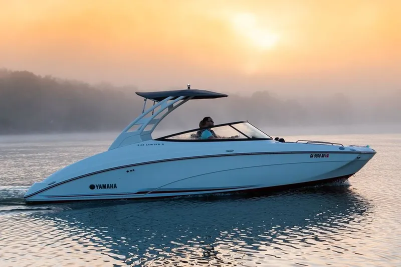 Slide: The Image of Yamaha 242 Limited S 2019 - 29
