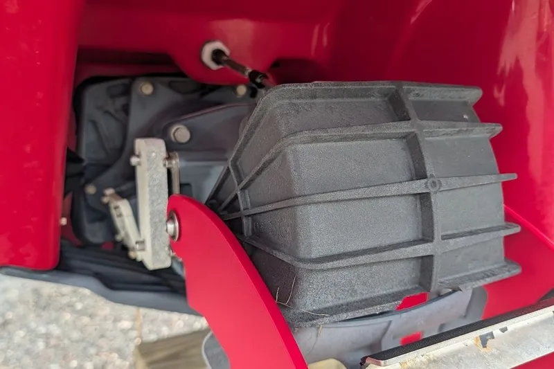 Slide: The Image of Yamaha 242 Limited S 2019 - 25