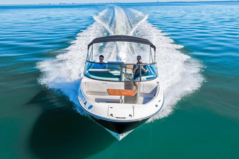 Slide: The Image of Sea Ray SDX 250 Outboard 2025 - 12