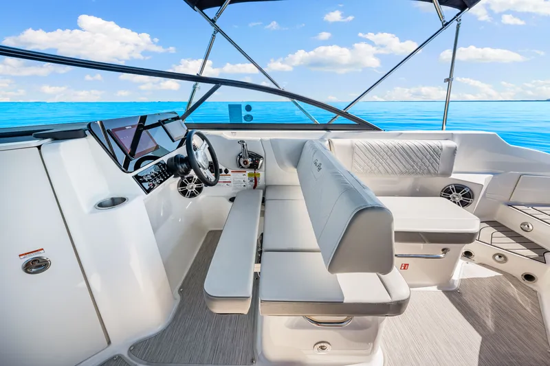 Slide: The Image of Sea Ray SDX 250 Outboard 2025 - 26