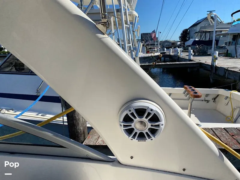 Slide: The Image of Monterey 265 Sport Cruiser 2003 - 8991631