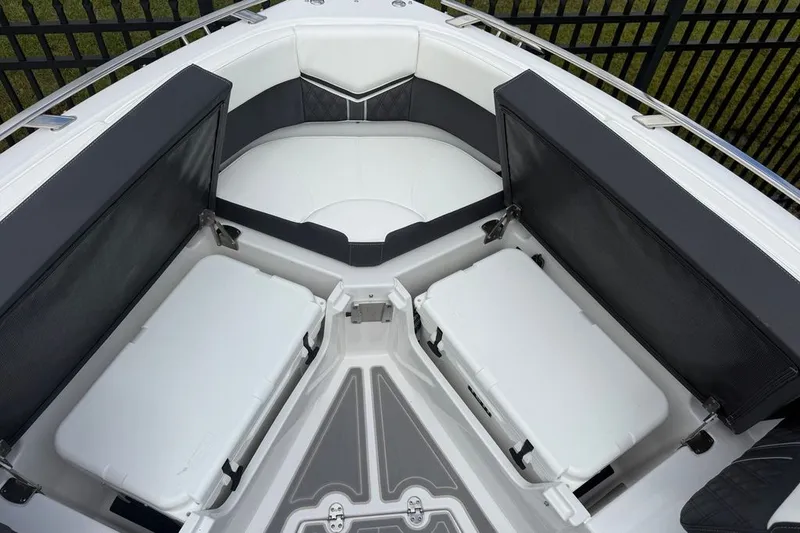 Slide: The Image of Monterey ELITE 30 OB 2027 - 5