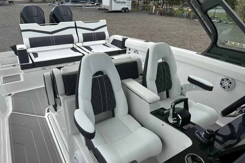 Slide: The Image of Monterey ELITE 30 OB 2027 - 14