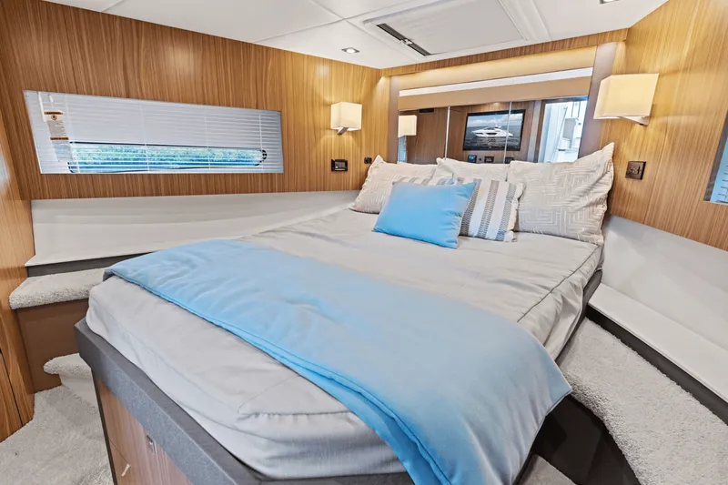 Slide: The Image of Cruisers 46 Cantius 2025 - 55