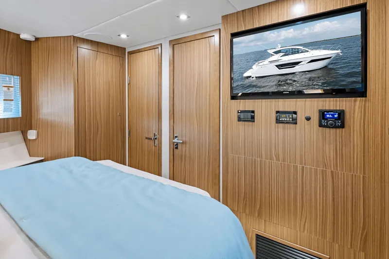 Slide: The Image of Cruisers 46 Cantius 2025 - 56
