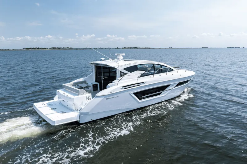 Slide: The Image of Cruisers Yachts 46 Cantius 2025 - 14