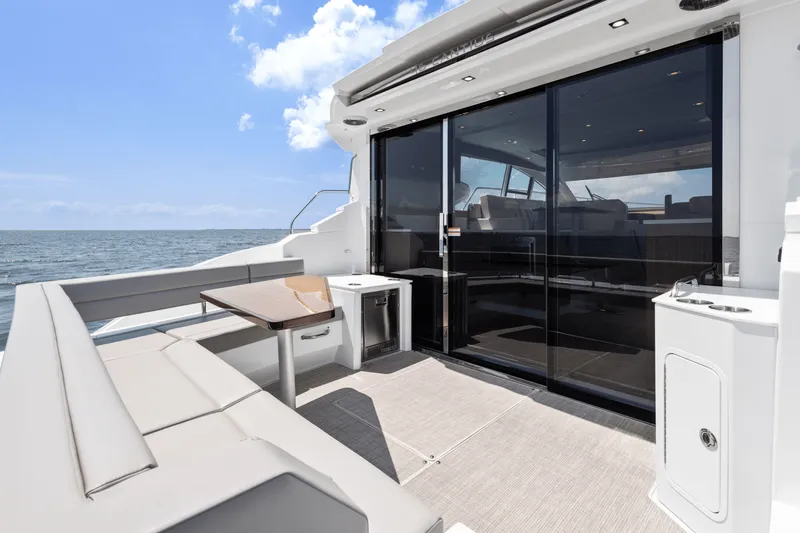 Slide: The Image of Cruisers Yachts 46 Cantius 2025 - 31