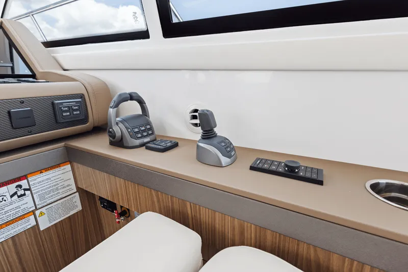 Slide: The Image of Cruisers Yachts 46 Cantius 2025 - 52