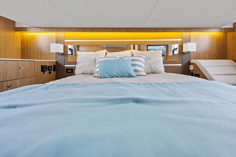 Slide: The Image of Cruisers Yachts 46 Cantius 2025 - 62