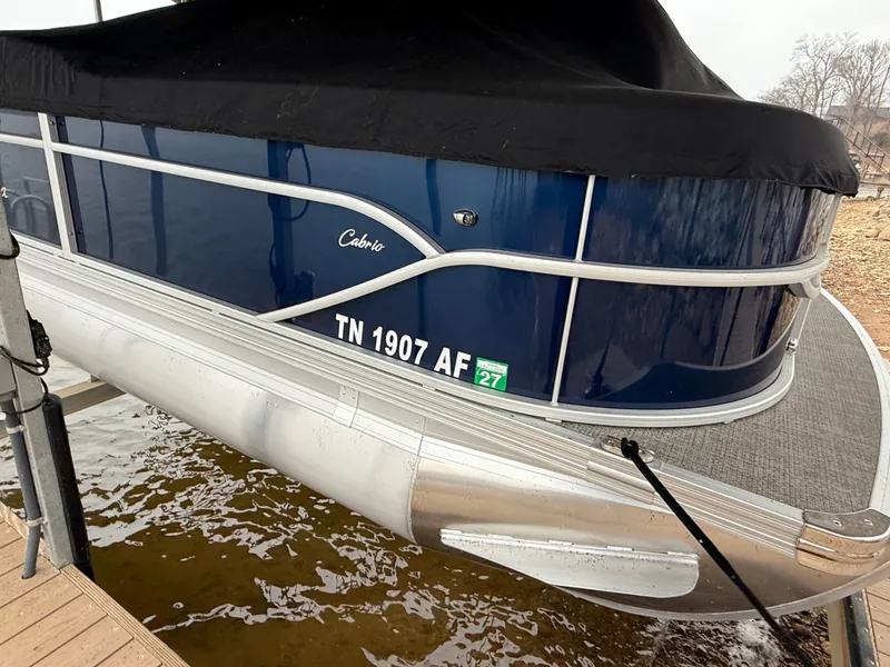 Slide: The Image of Barletta Cabrio 24 Cast n Cruise 2025 - 2