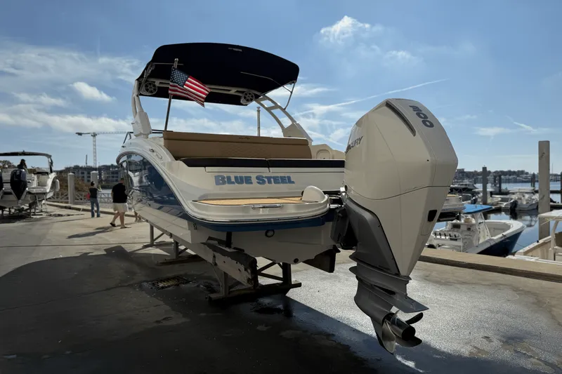 Slide: The Image of Sea Ray 270 SDX-OB 2023 - 7