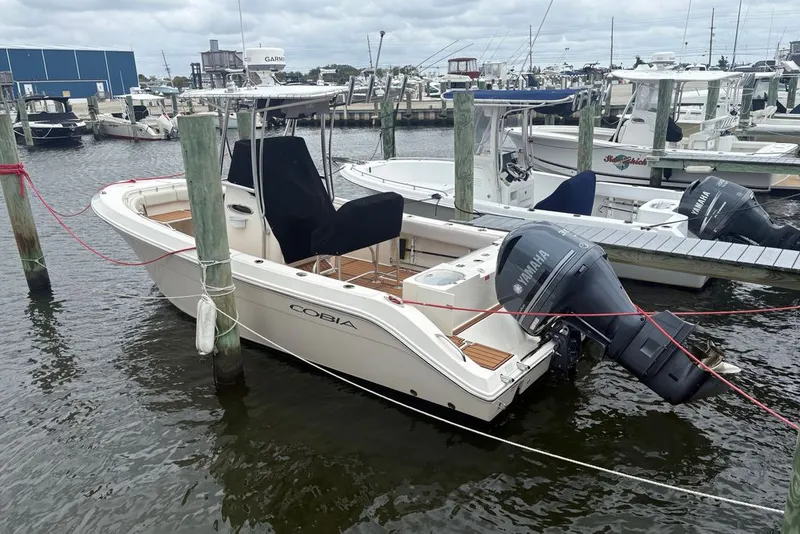 Slide: The Image of Cobia Boats 237 Center Console 2014 - 12