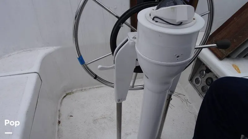 Slide: The Image of Helm Throttle - 8400532