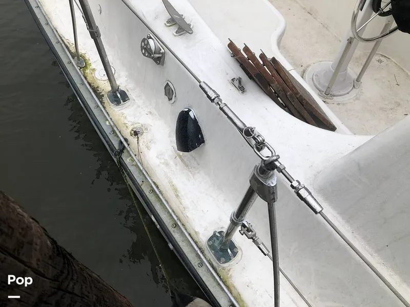 Slide: The Image of Water fill and air intake - 8400603