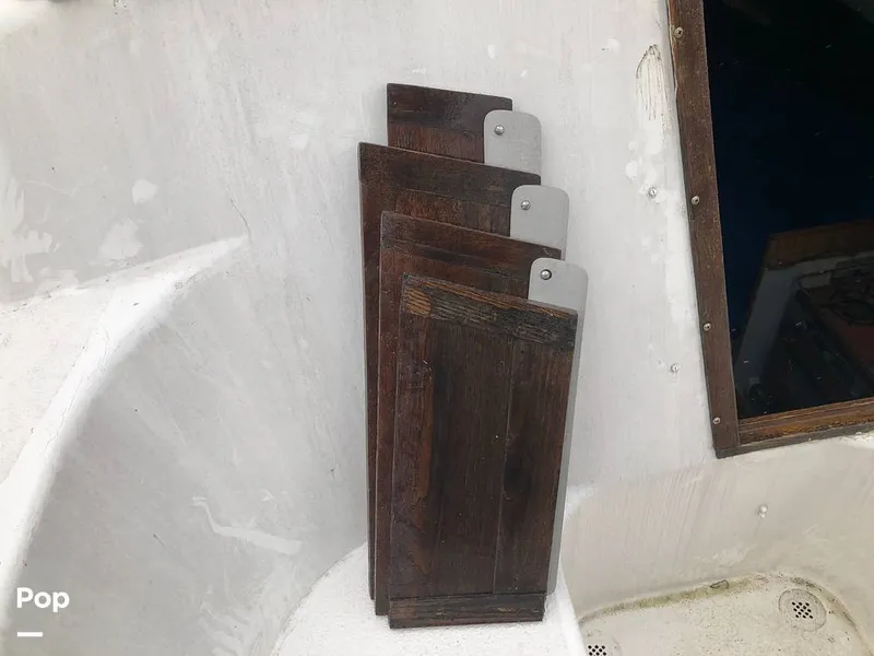 Slide: The Image of Hatch panels forward - 8400604