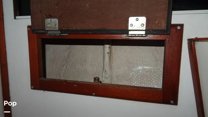 Slide: The Image of Head Stowage - 8400450