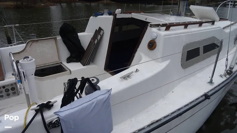 Slide: The Image of Forward Cabin - 8400375