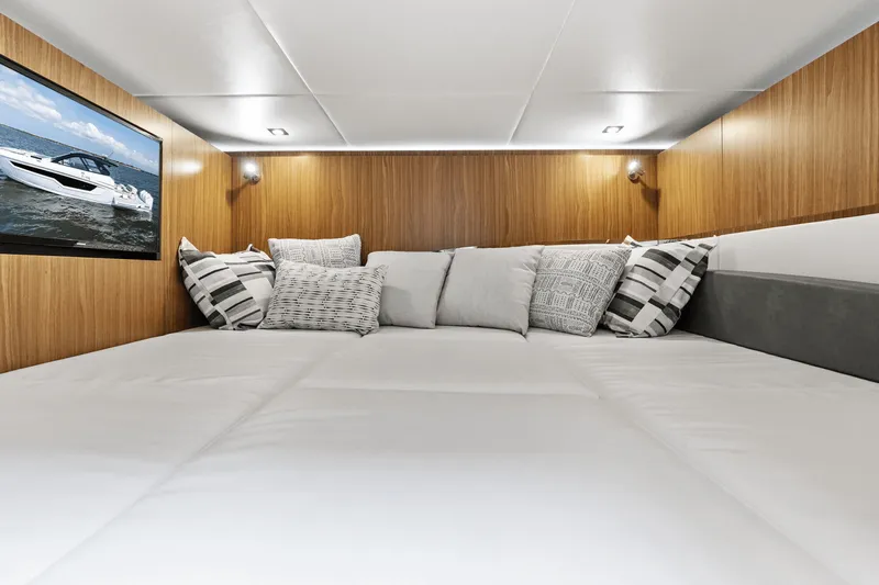 Slide: The Image of Cruisers Yachts 50 GLS Outboard 2025 - 40