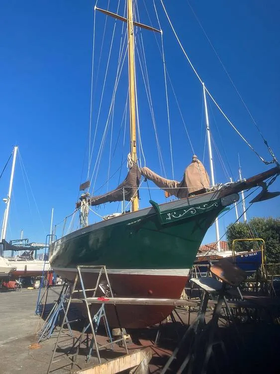 Slide: The Image of Paul Luke Friendship 32 1947 - 11727574