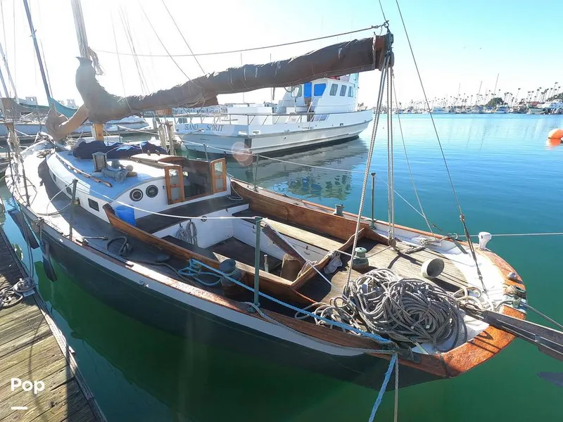 Slide: The Image of Paul Luke Friendship 32 1947 - 8447234