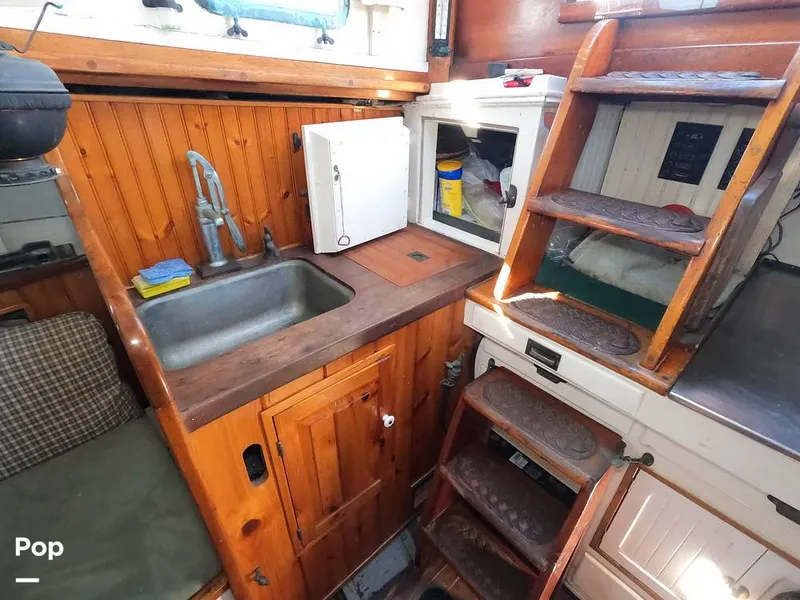 Slide: The Image of Paul Luke Friendship 32 1947 - 8447243