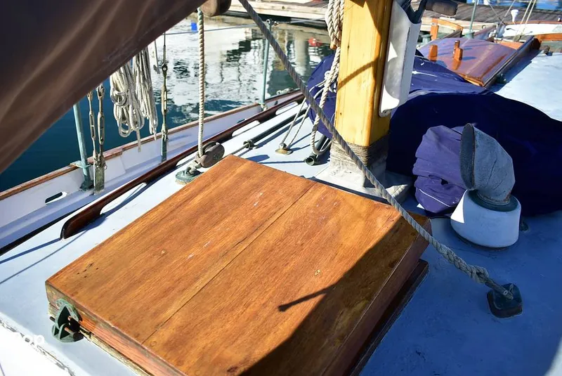 Slide: The Image of Paul Luke Friendship 32 1947 - 8447263